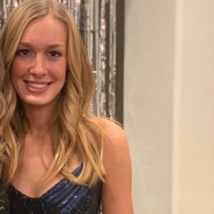 Meet your Posher, Abby